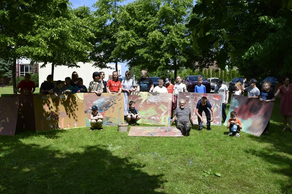 Plenerowe warsztaty malowania emocjonalnego w Muzeum Miasta Mysłowice