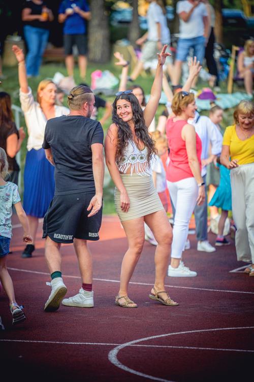 Potańcówka na Paprach / fot. Paweł Święs, MCK Tychy