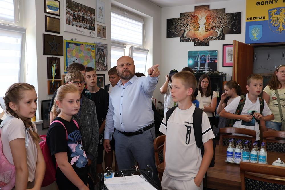 Wizyta uczniów SP nr 2 w Urzędzie Miasta / fot. UM Orzesze