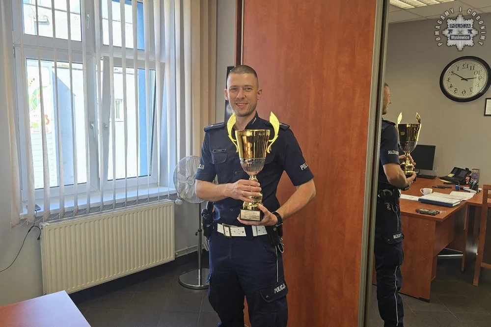 Mysłowicki policjant wygrał Wojewódzki Konkurs „Policjant Roku Ruchu Drogowego”