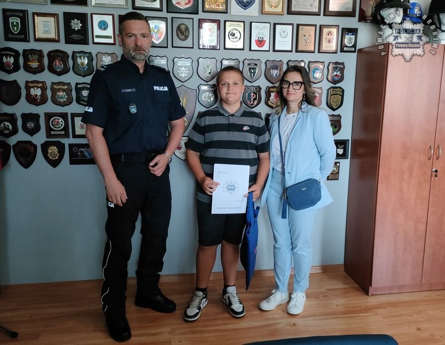 12-letni Michał bohaterem - chłopiec ratuje życie na przystanku w Piekarach Śląskich