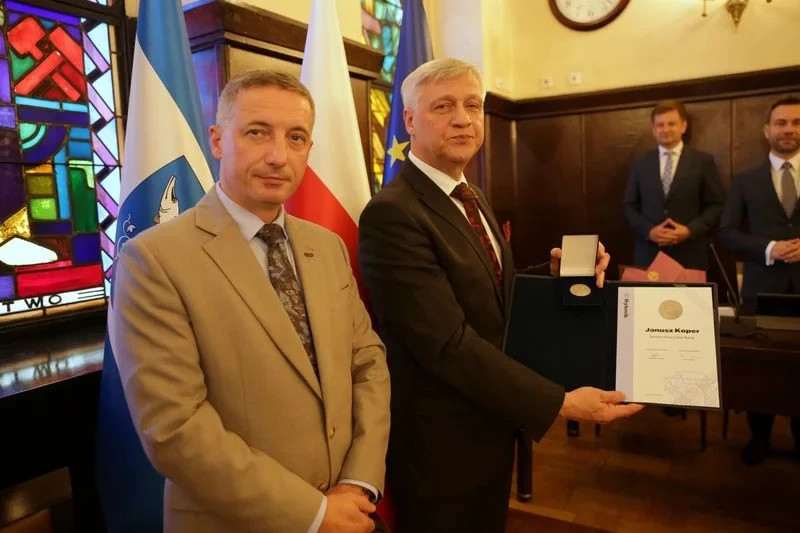 Janusz Koper uhonorowany medalem Beneficii Grata Civitas Rybnik