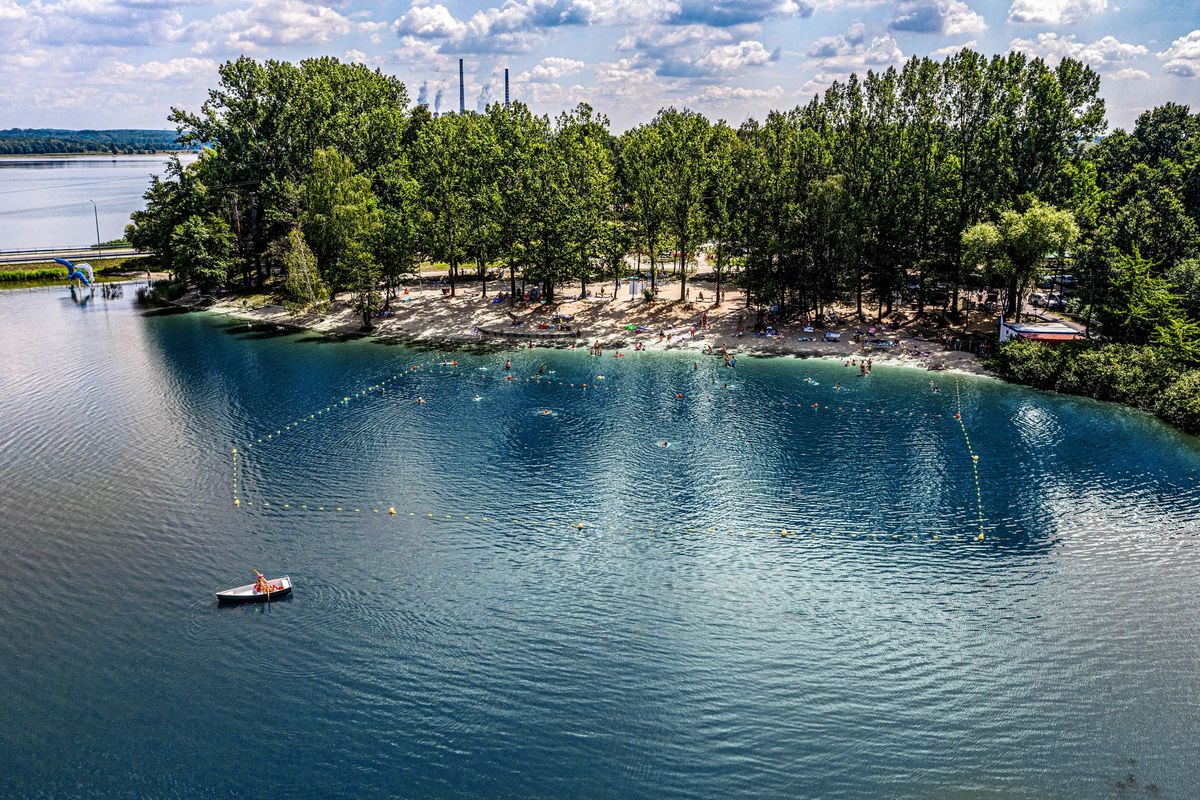 Sezonowe parkingi płatne nad Pniowcem – co warto wiedzieć?