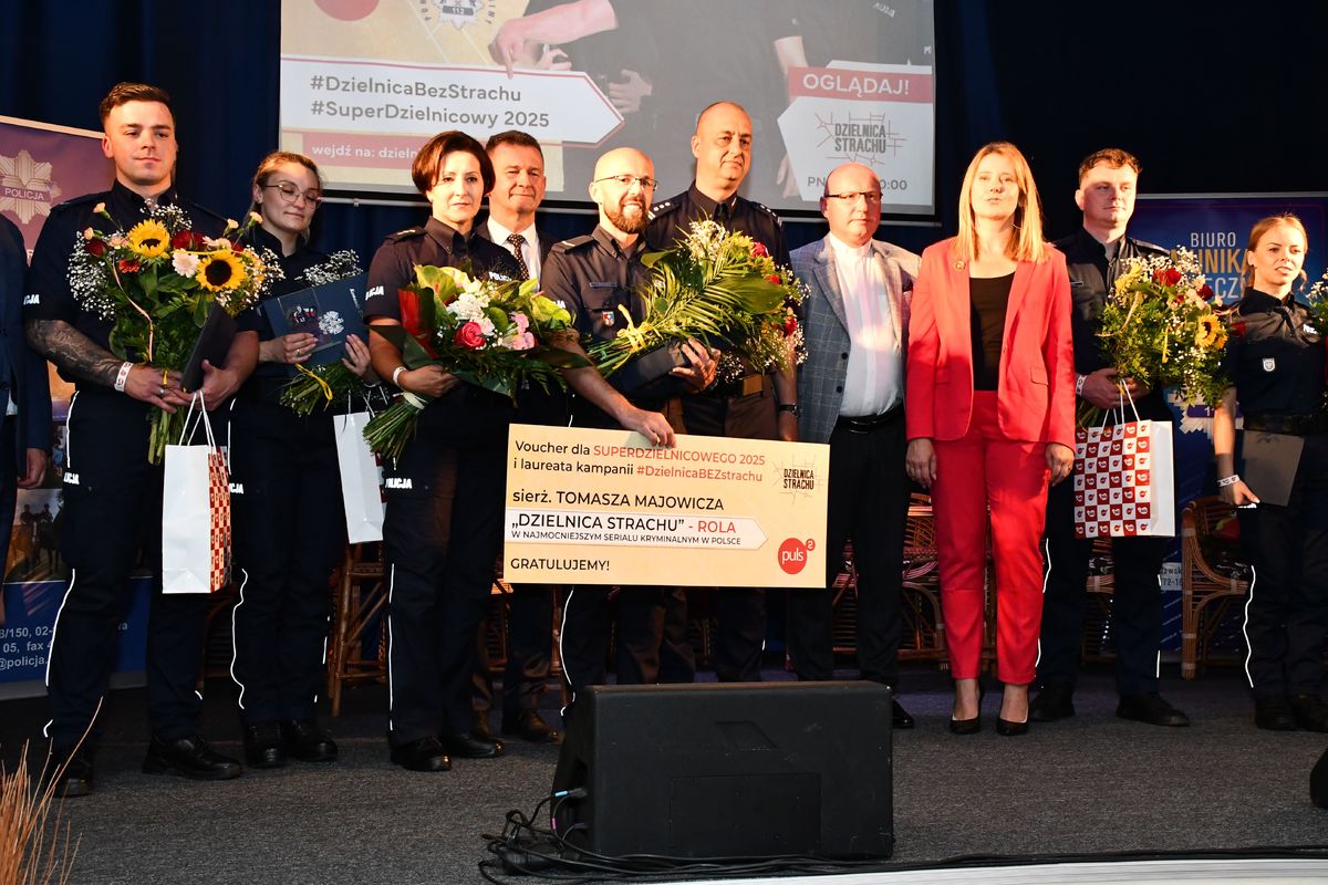 Sierżant Kamil Stolarski na podium w plebiscycie #SuperDzielnicowy