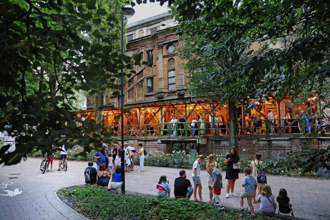 Muzyka korzeni we współczesnym ujęciu. ETHO powraca do Ruin Teatru