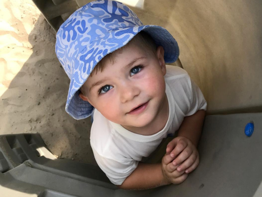 Nowotwór złośliwy mózgu u 3-letniego Kubusia. Potrzebna pomoc w walce o życie