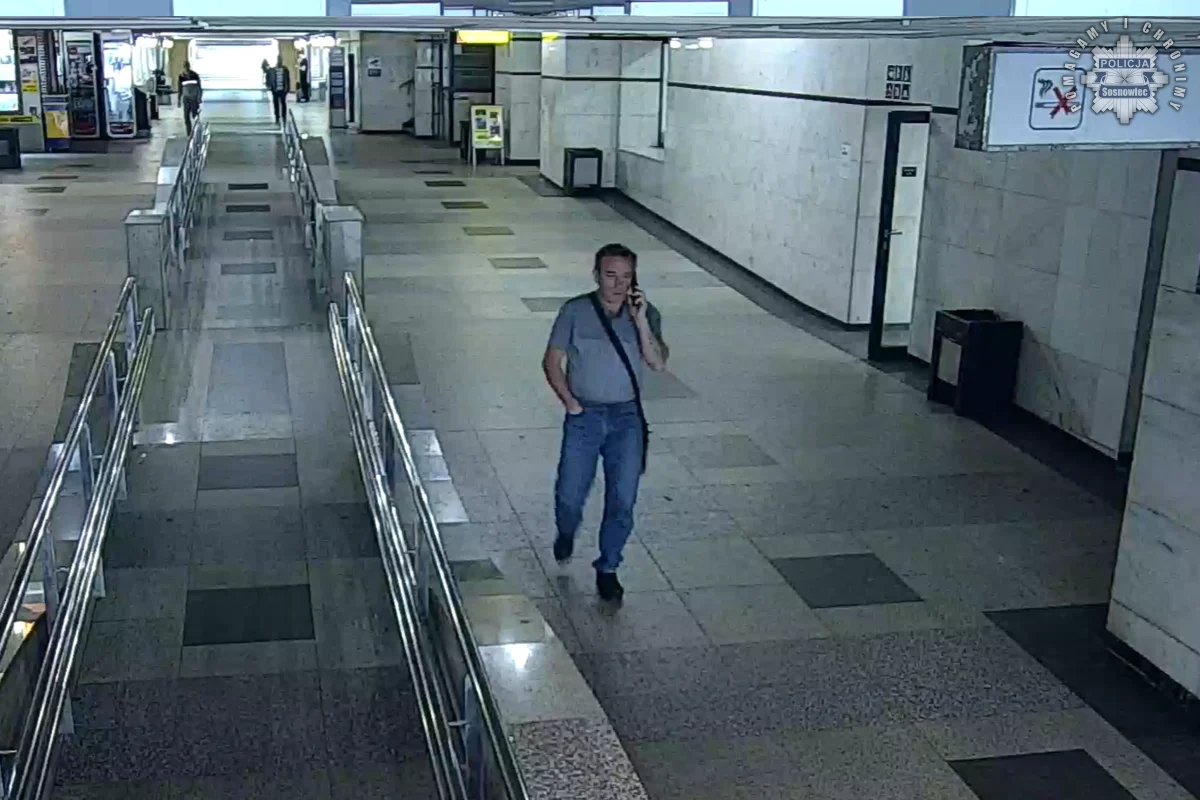 Policja poszukuje sprawcy ataku w tunelu pod dworcem PKP. Czy rozpoznajesz tego mężczyznę?