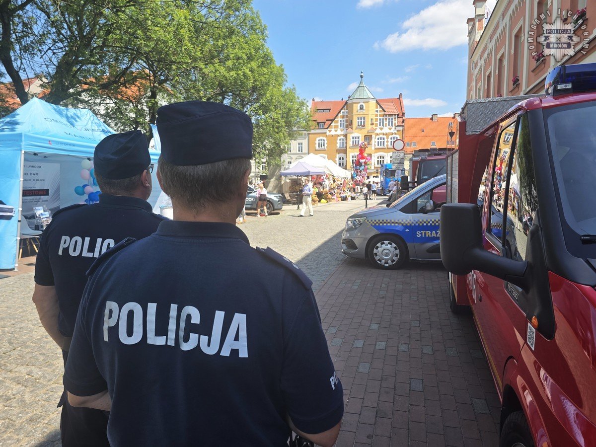 "Święto Mikołowa" pod okiem mundurowych