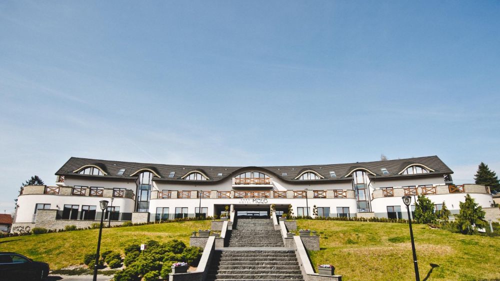 Czy komfort, klasa i styl mogą iść w parze z naturą? W tym miejscu to standard!