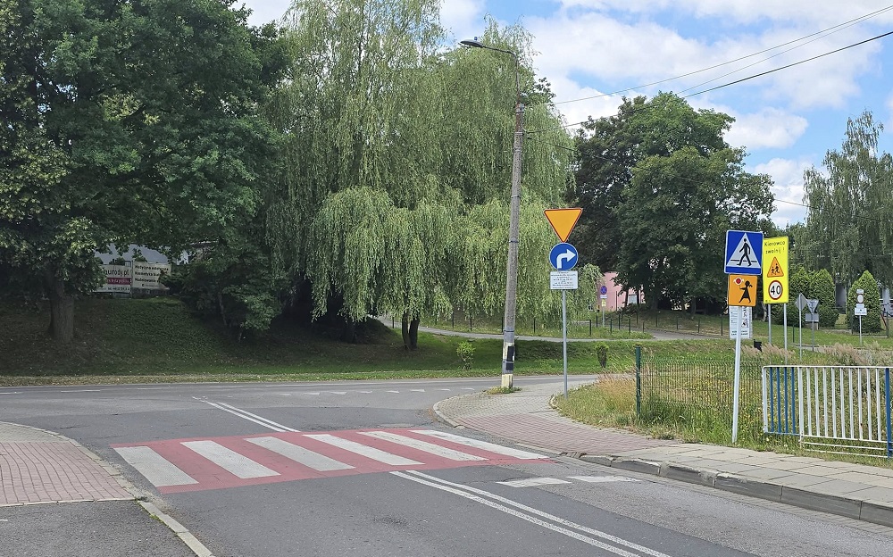 Mikołów: Nakaz jazdy w prawo na Musioła – nowe rozwiązanie tymczasowe