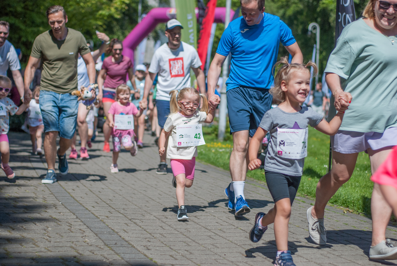 Szósta edycja “Biegnij dla Aniołów” za nami [FOTORELACJA]