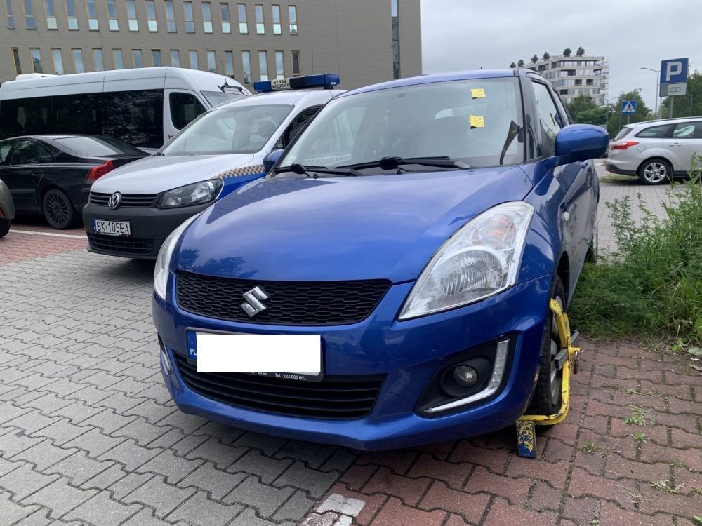 „Wyzwanie-parkowanie” - majowa akcja straży miejskiej. Prawie 1900 wykroczeń! 43