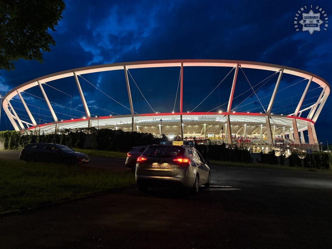 Bezpieczny mecz na Stadionie Śląskim. Policja zadbała o spokojną atmosferę! 6