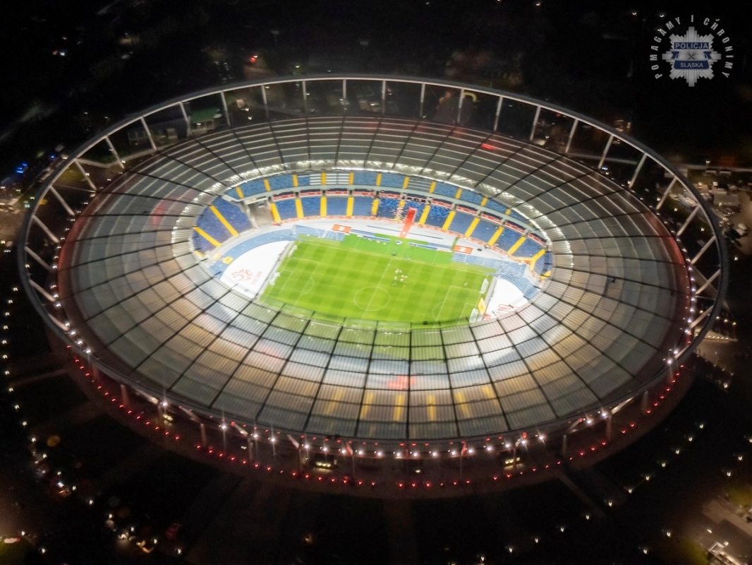 Bezpieczny mecz na Stadionie Śląskim. Policja zadbała o spokojną atmosferę! 8