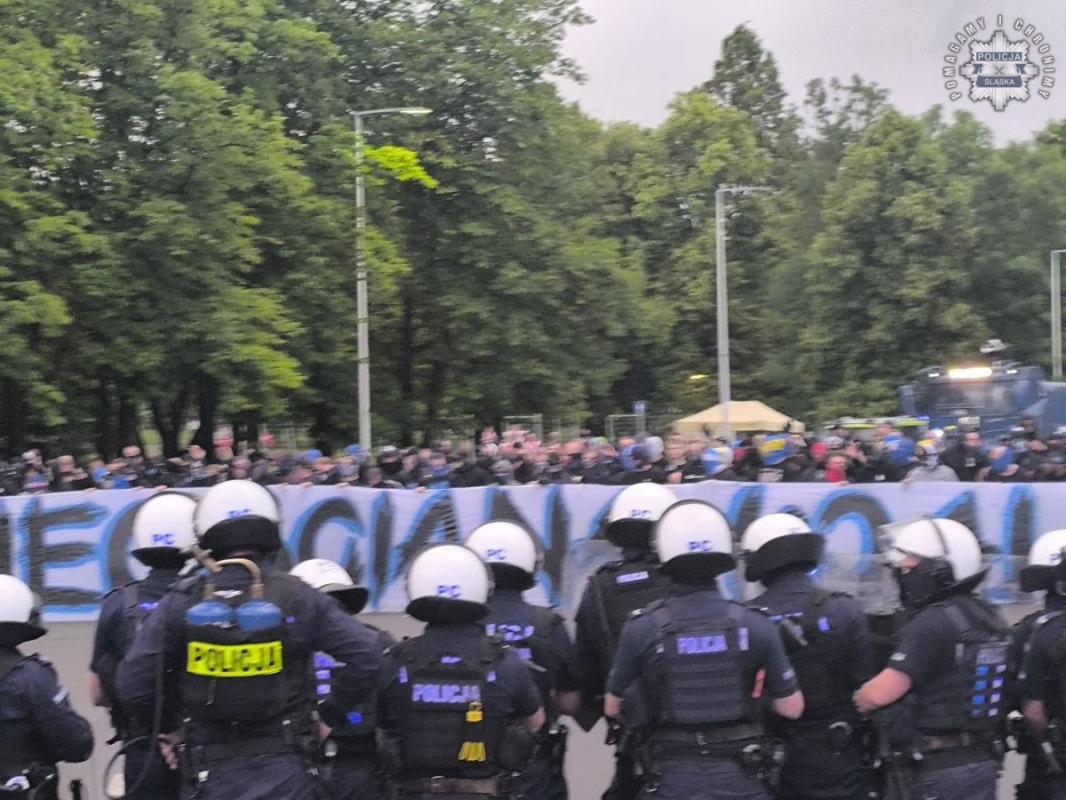 Bezpieczny mecz na Stadionie Śląskim. Policja zadbała o spokojną atmosferę!