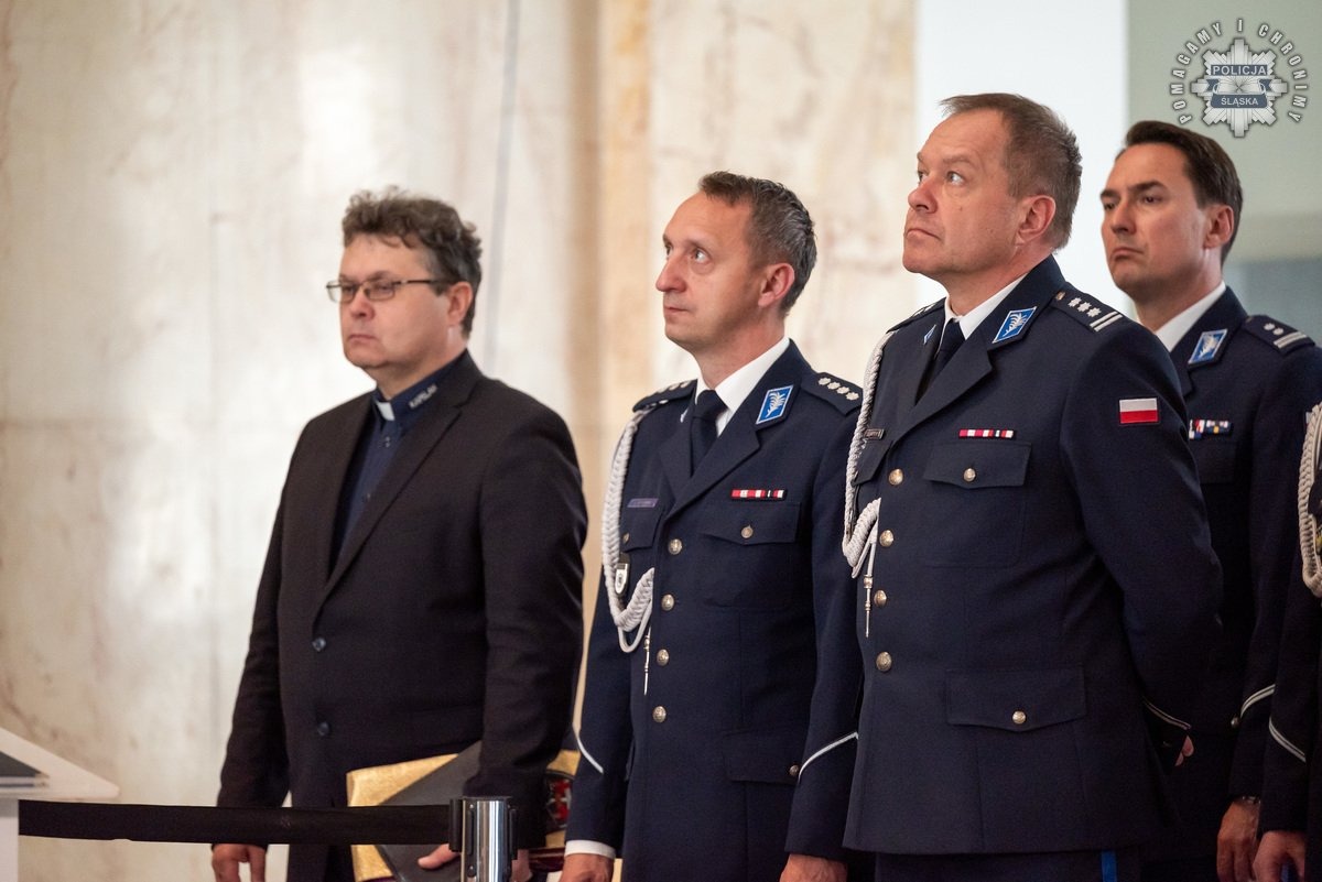 Ślubowanie nowych policjantów w Katowicach. 39 kandydatów do służby! 6