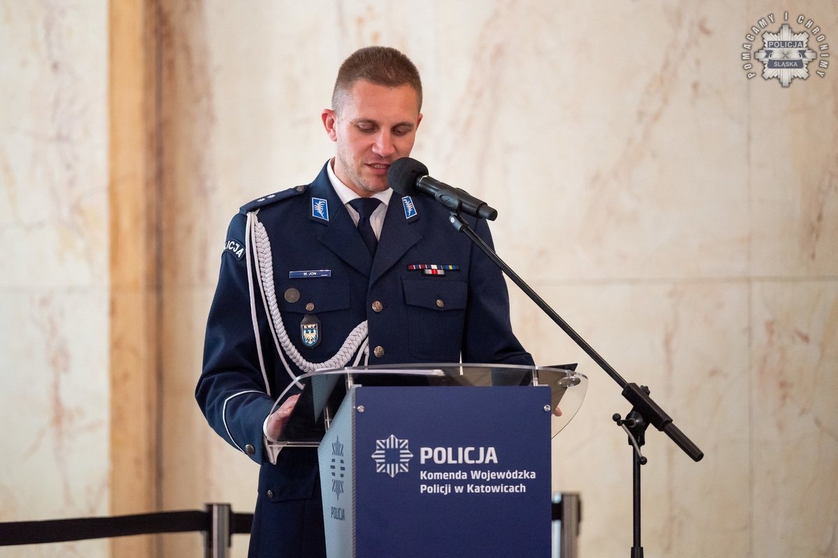 Ślubowanie nowych policjantów w Katowicach. 39 kandydatów do służby! 14