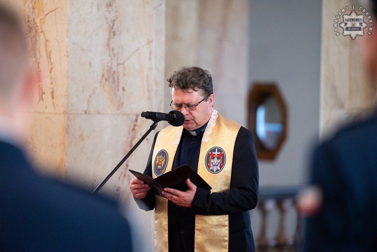 Ślubowanie nowych policjantów w Katowicach. 39 kandydatów do służby! 19
