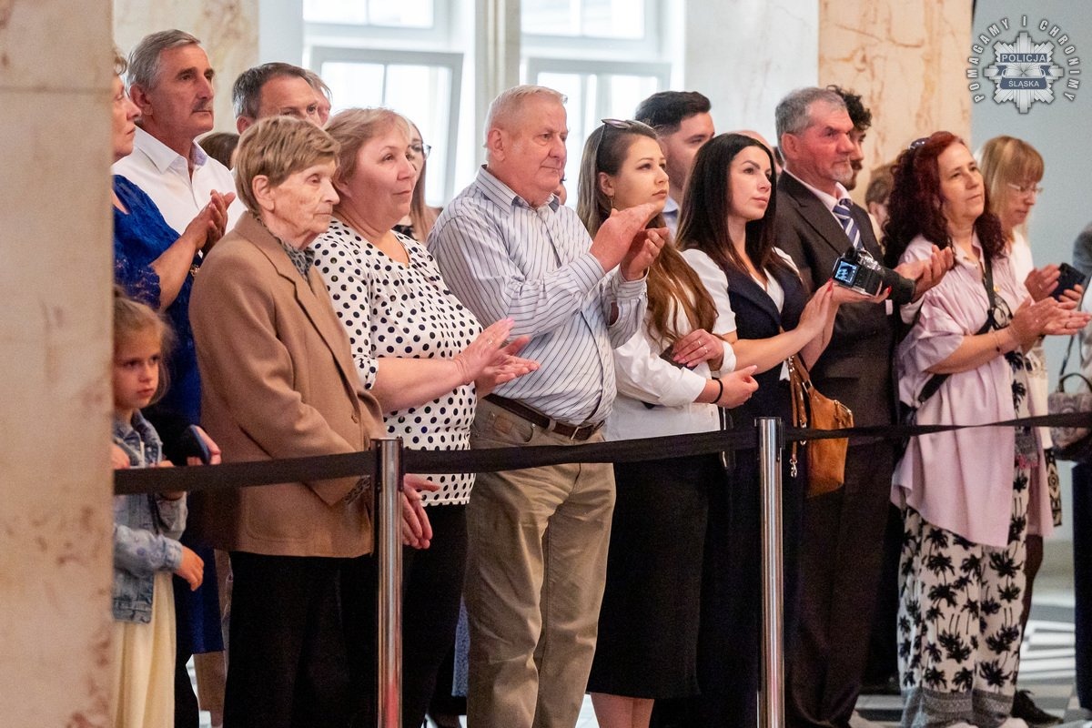 Ślubowanie nowych policjantów w Katowicach. 39 kandydatów do służby! 31