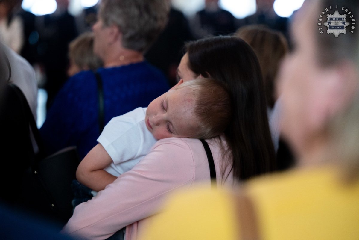 Ślubowanie nowych policjantów w Katowicach. 39 kandydatów do służby! 32