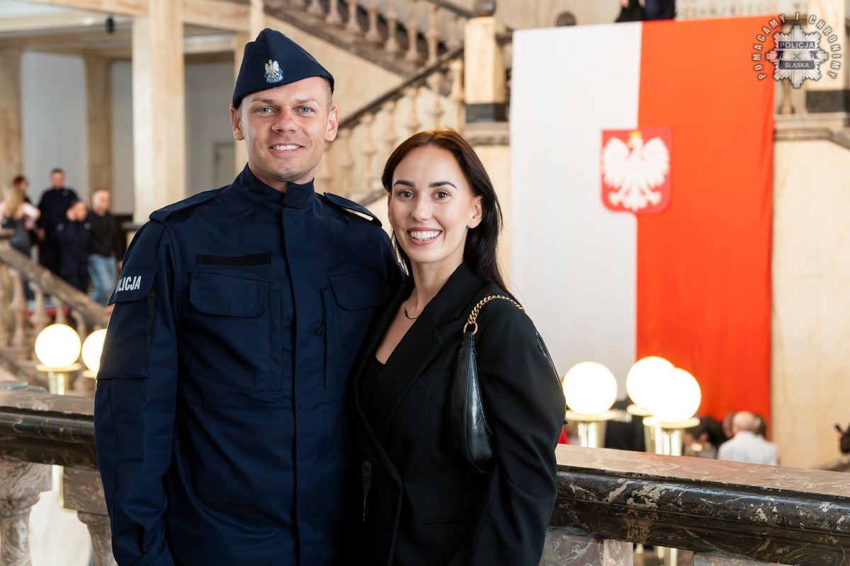 Ślubowanie nowych policjantów w Katowicach. 39 kandydatów do służby! 48