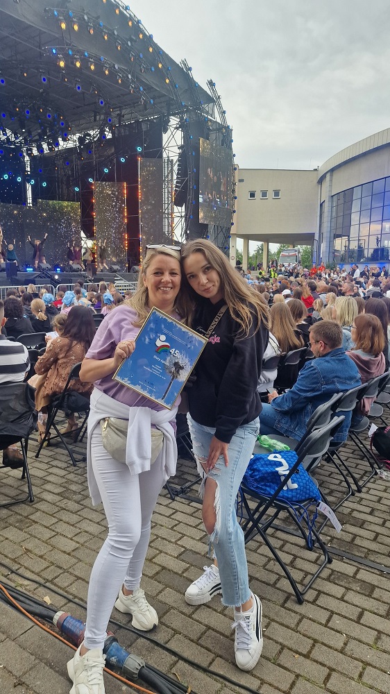 Ogromny sukces tańcerek z Reaktywacja Żory – złoto na festiwalu w Koninie