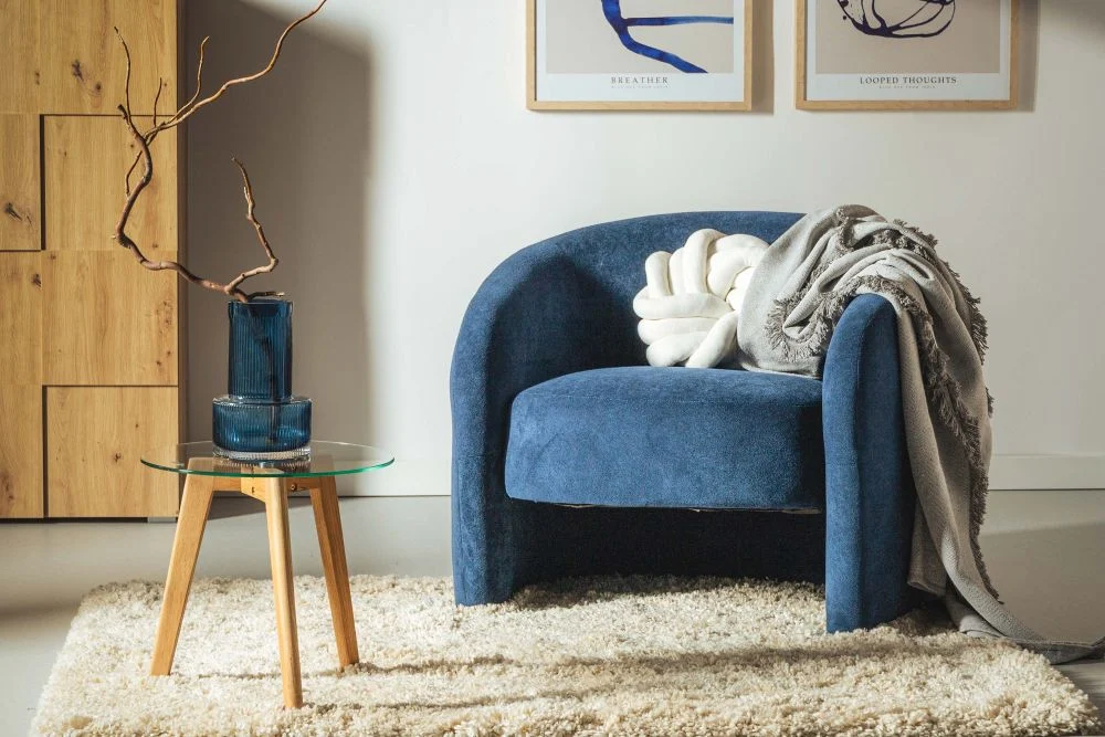 Designerskie fotele wypoczynkowe – idealne do salonu, sypialni i gabinetu