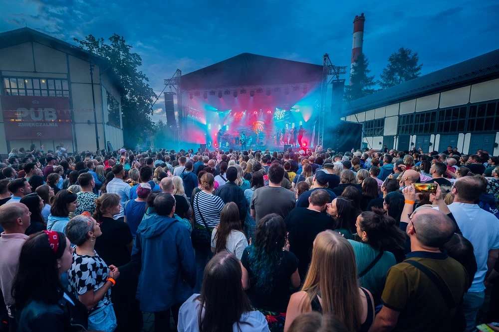 INDUSTRIADA 2025 w Zabrzu mimo ulewy przyciągnęła tłumy [ZDJĘCIA]