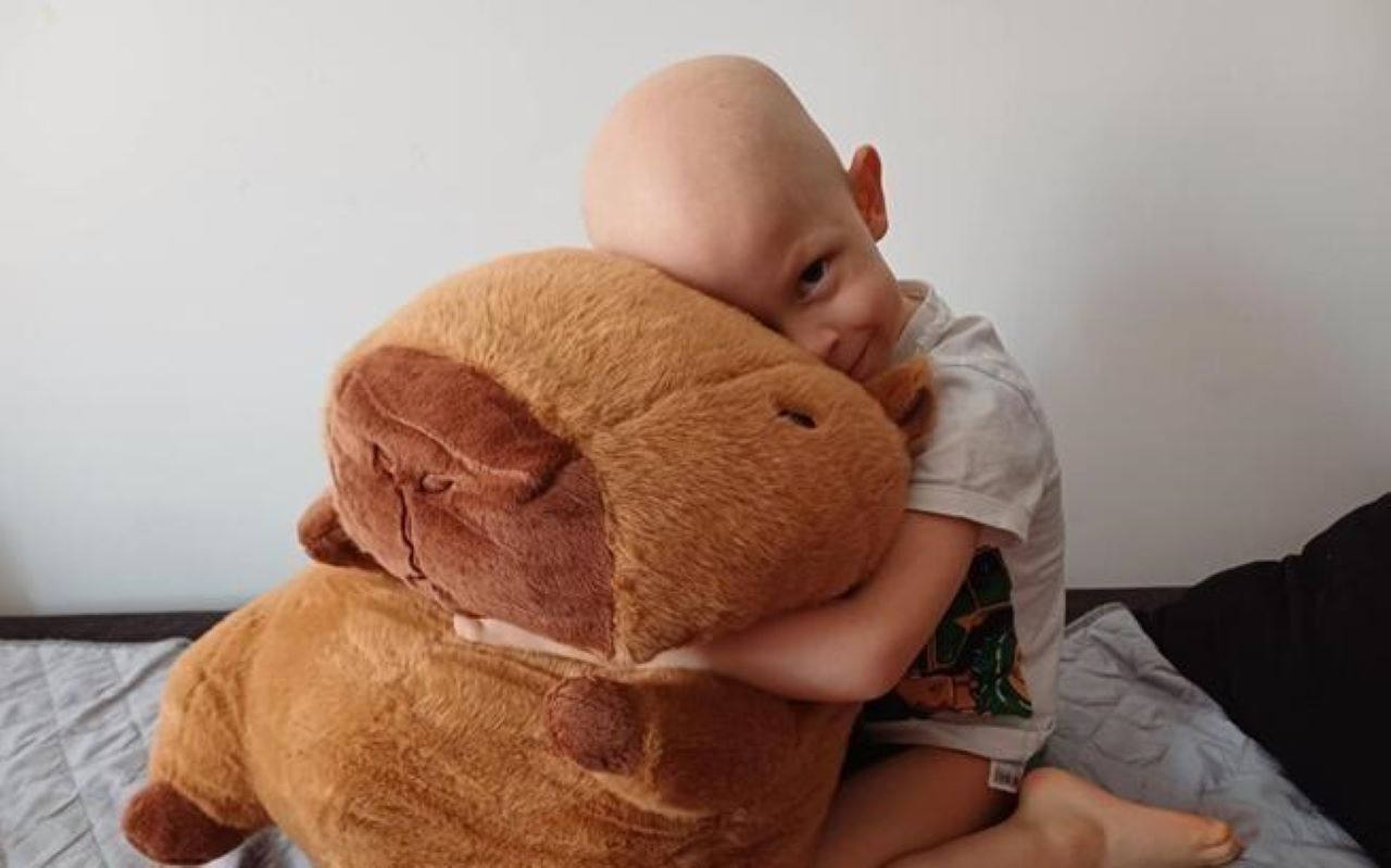 4-letni Kubuś z Zabrza walczy z agresywnym nowotworem. Potrzebne nasze wsparcie!