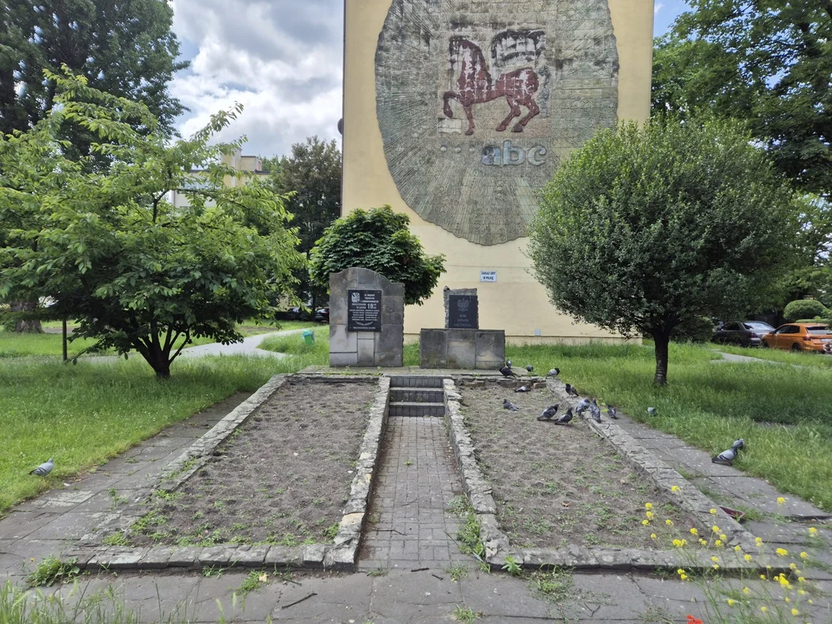 Pamiętajmy o nauczycielach, którzy oddali życie za wolność