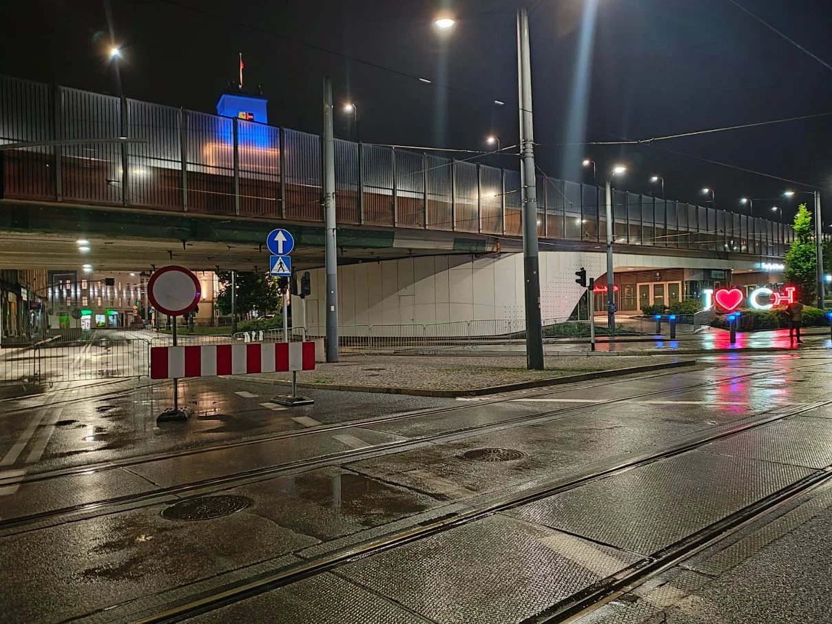 Zamknięcie estakady to dramat dla przedsiębiorców. Opinie i komentarze