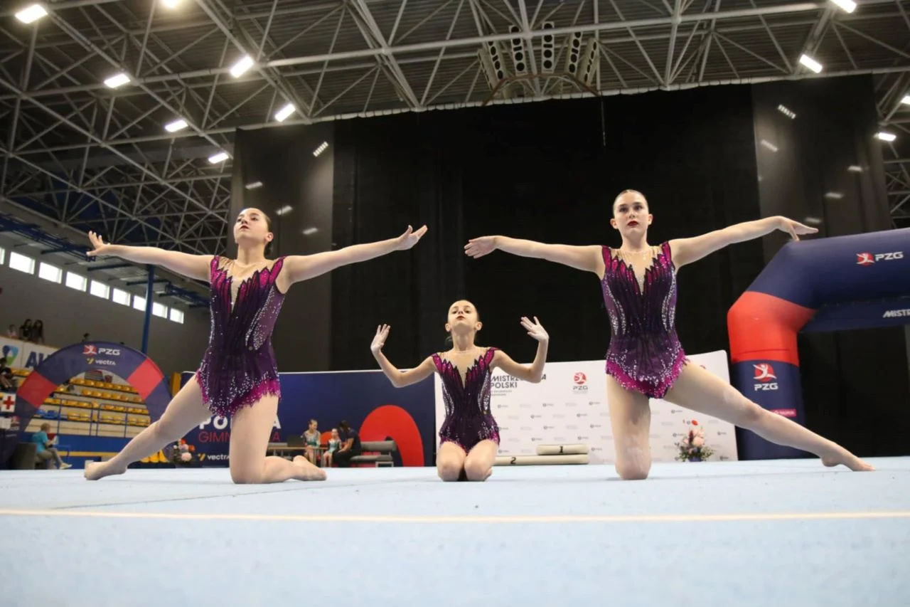 W Chorzowie odbyły się Mistrzostwa Polski Juniorów Młodszych w akrobatyce sportowej