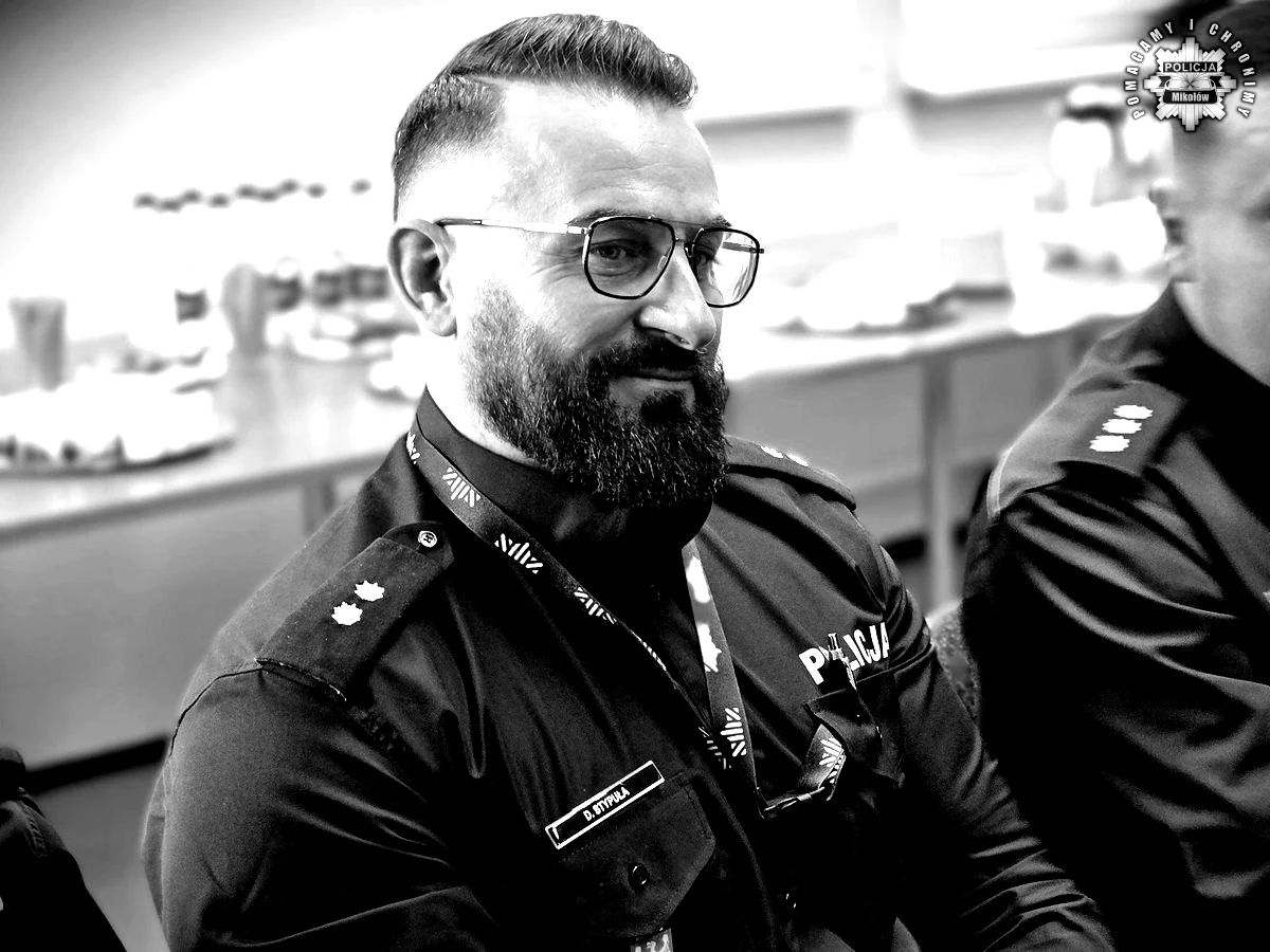 Odszedł komendant komisariatu w Orzeszu: Z wielkim żalem pożegnaliśmy komisarza Stypułę