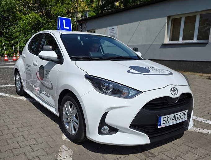 Ośrodek Szkolenia Kierowców - LOK Dobra Szkoła