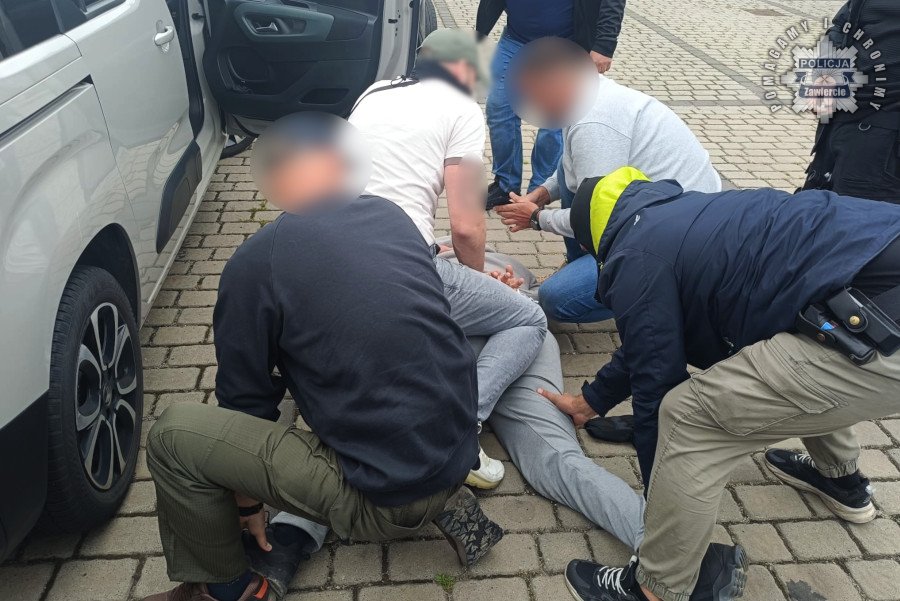 43-latek wpadł po 11 latach ukrywania się przed wymiarem sprawiedliwości