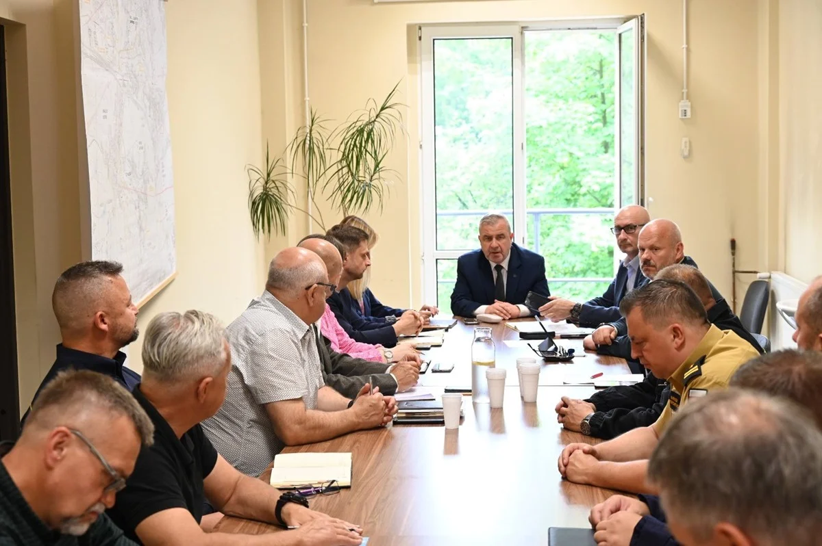 Ostrzeżenie przed intensywnymi opadami – Sztab kryzysowy w gotowości