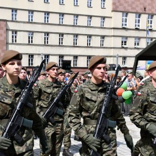 Wojskowa Przysięga 64