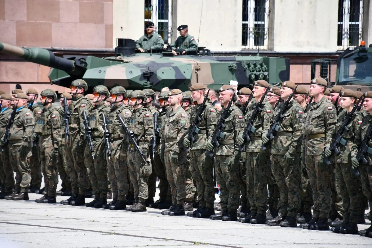 Niedziela pełna patriotyzmu - za nami Uroczysta Przysięga Wojskowa 13. ŚBOT!