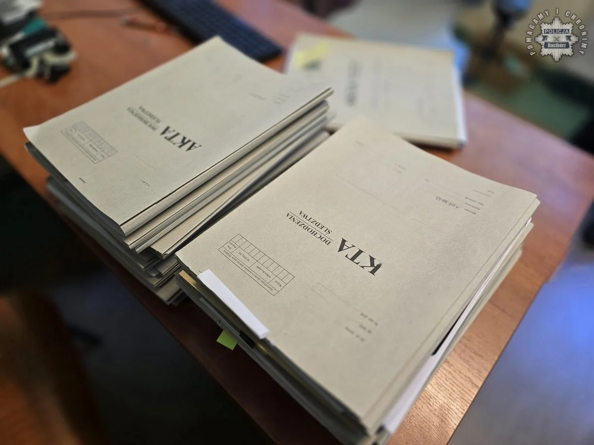 Ponad tysiąc zarzutów dla członka zarządu firmy meblarskiej i współpracujących przedstawicieli