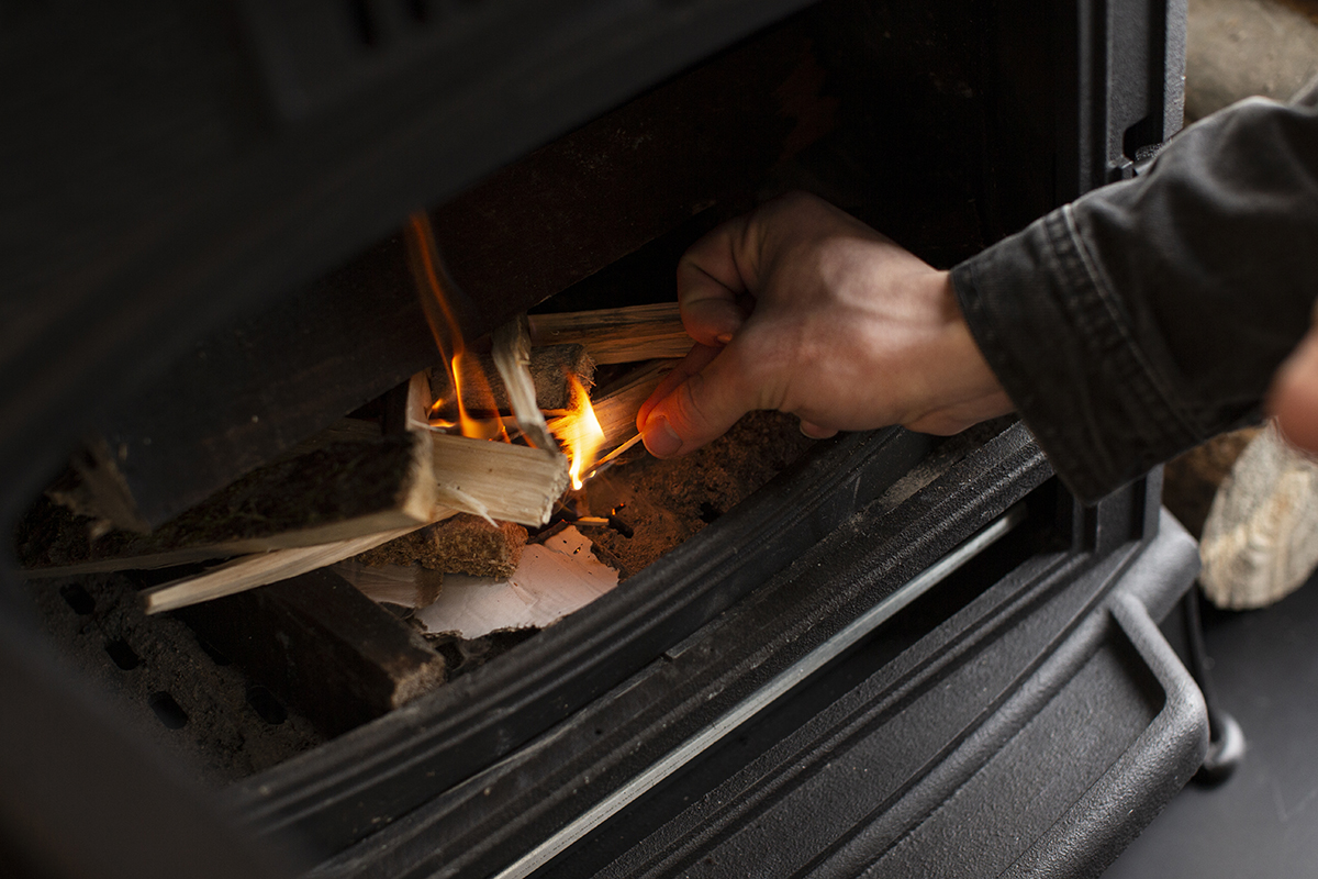 Uchwała antysmogowa obowiązuje. Sprawdź, kiedy musisz wymienić piec