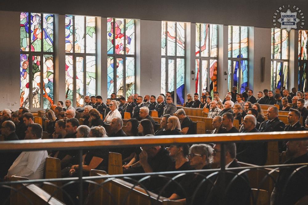 Uroczystość pogrzebowa podkom. Dariusza Stypuły / fot. KPP Mikołów
