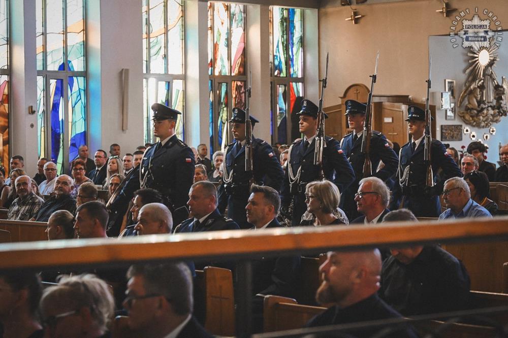 Uroczystość pogrzebowa podkom. Dariusza Stypuły / fot. KPP Mikołów