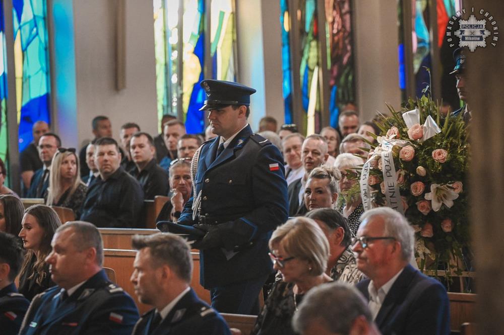 Uroczystość pogrzebowa podkom. Dariusza Stypuły / fot. KPP Mikołów