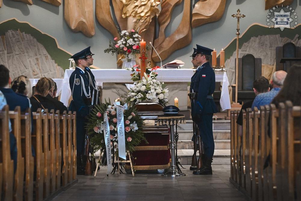 Uroczystość pogrzebowa podkom. Dariusza Stypuły / fot. KPP Mikołów