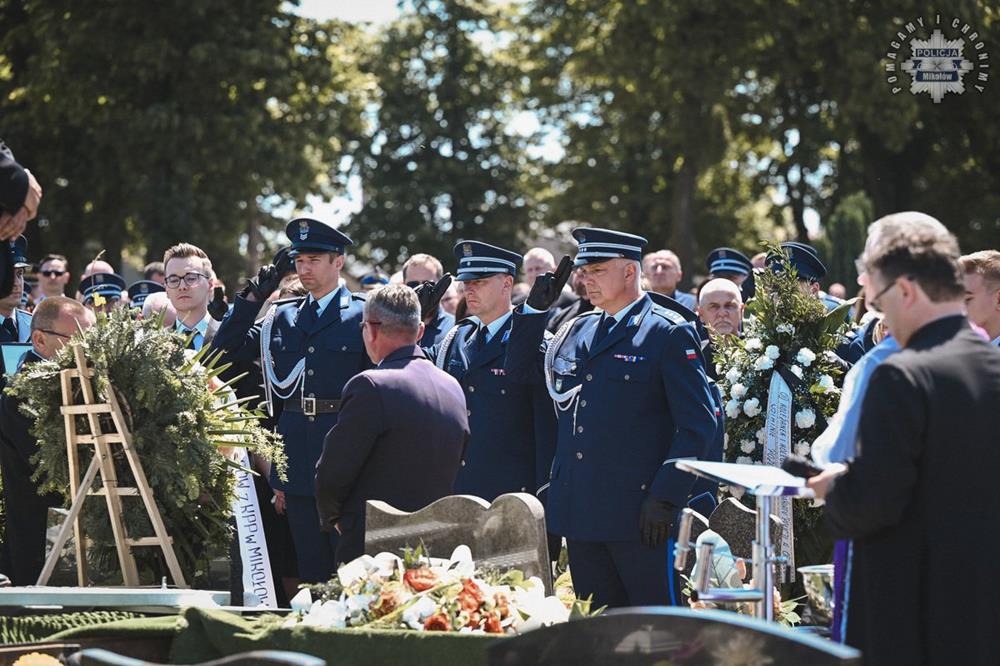 Uroczystość pogrzebowa podkom. Dariusza Stypuły / fot. KPP Mikołów