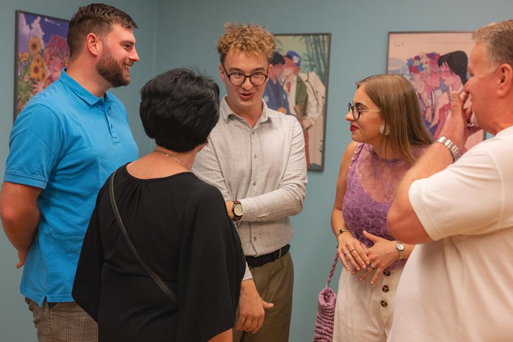 Wernisaż wystawy „DOPEŁNIANIE” / fot. Michał Janusiński ze Oberiba studio, Muzeum Miejskie w Tychach