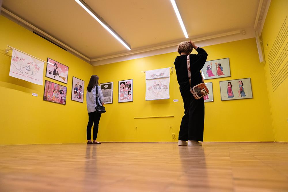 Wernisaż wystawy „DOPEŁNIANIE” / fot. Michał Janusiński ze Oberiba studio, Muzeum Miejskie w Tychach