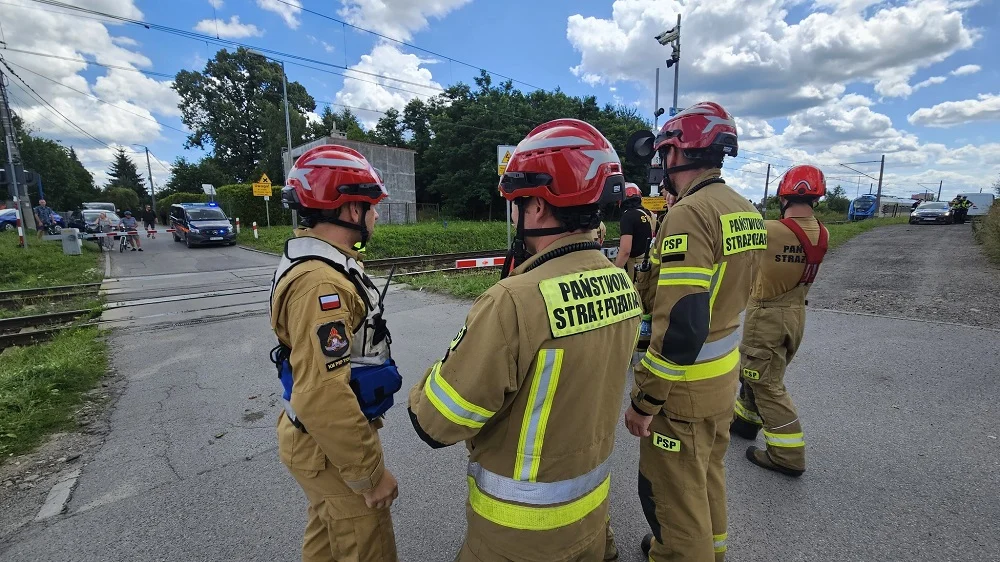 Pożar w kabinie pociągu w Tychach – 190 pasażerów ewakuowanych