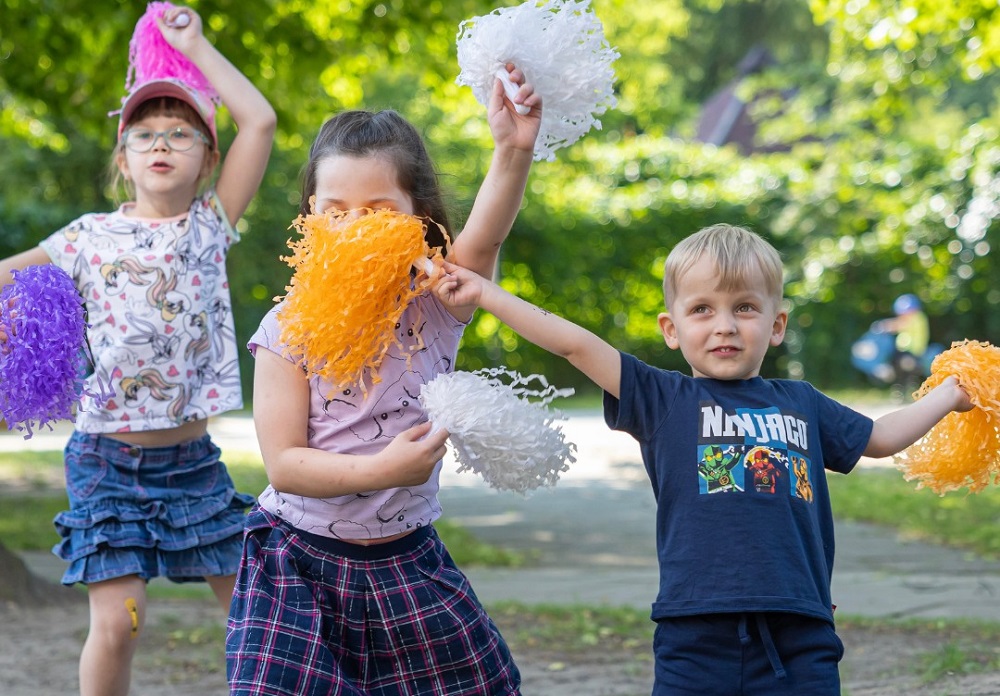 Zapisz dziecko na letnie warsztaty w Tychach – rękodzieło, robotyka, taniec i więcej!