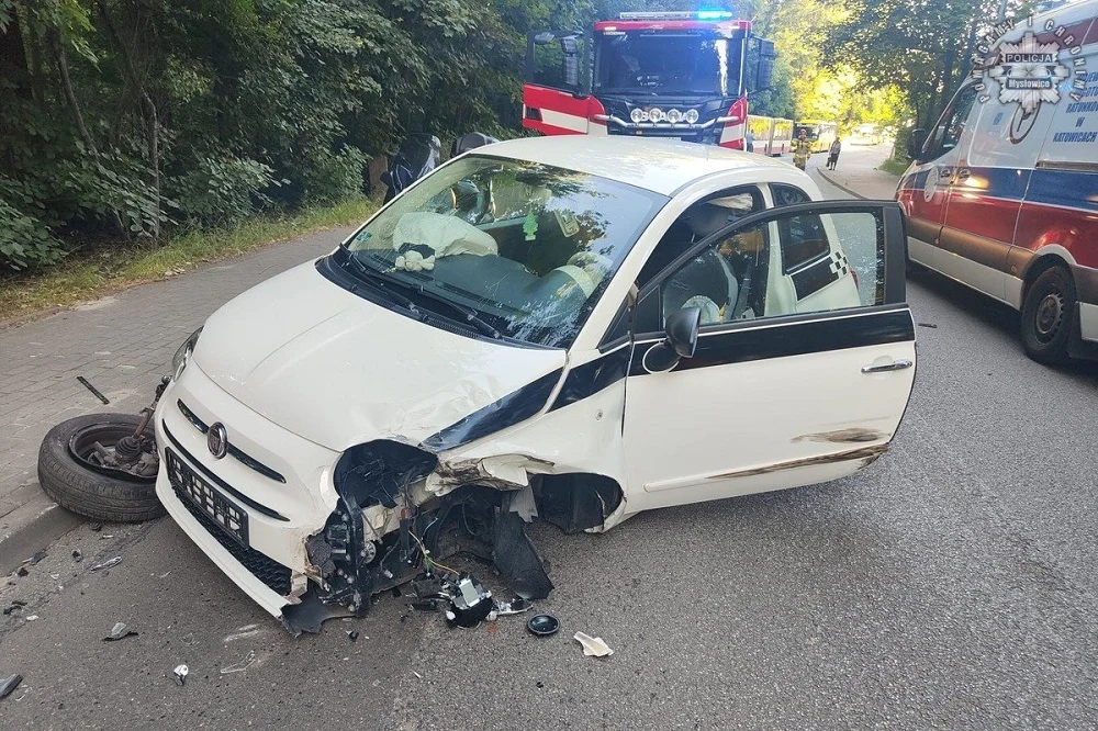 Wypadek na ulicy Dzierżonia – dwie osoby trafiły do szpitala